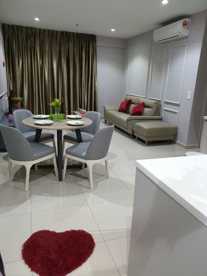Corner Unit@I-City Family Suite Central Mall View Шах-Алам Экстерьер фото
